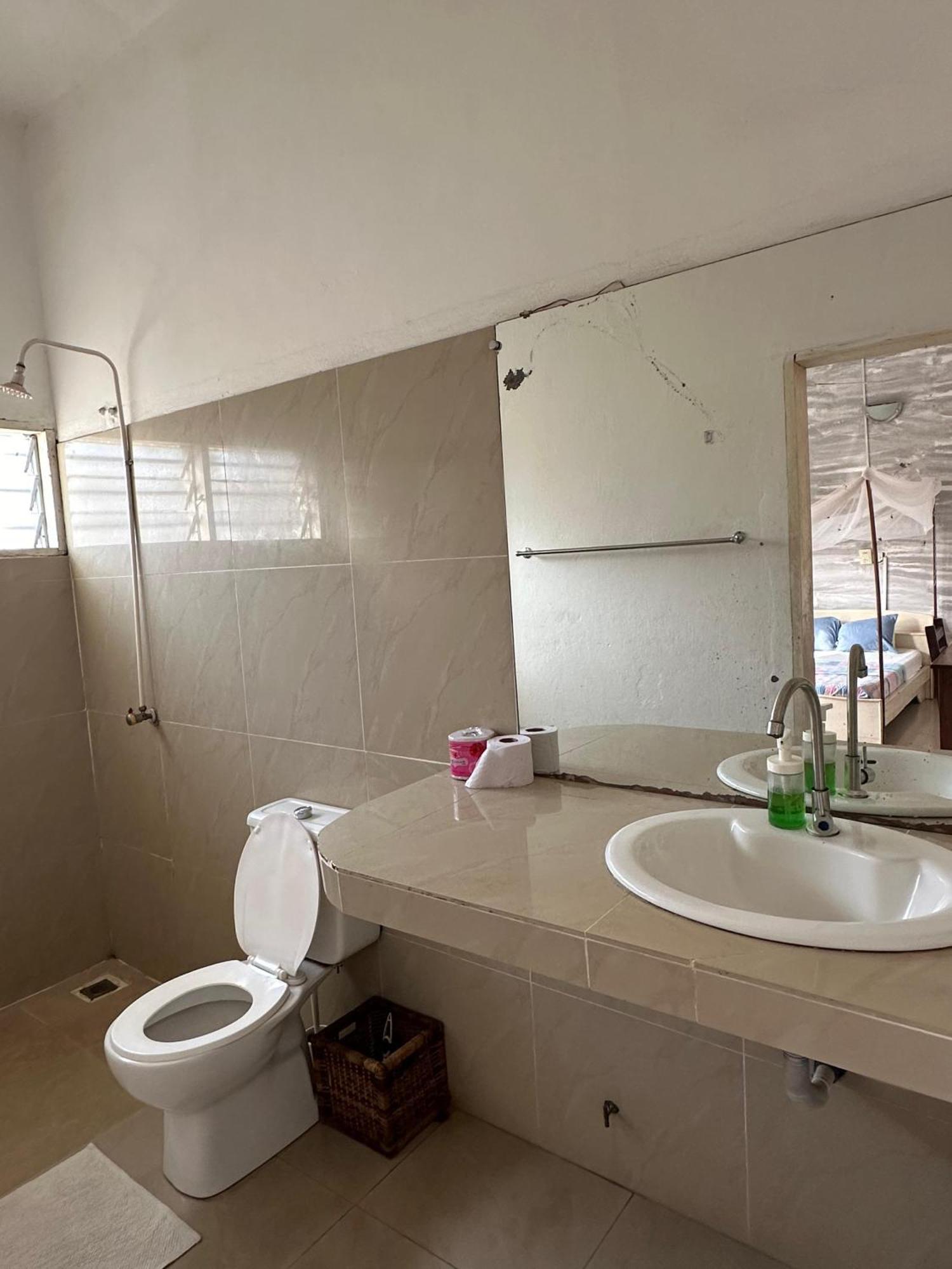 La Guesthouse Étoile Cotonou Extérieur photo